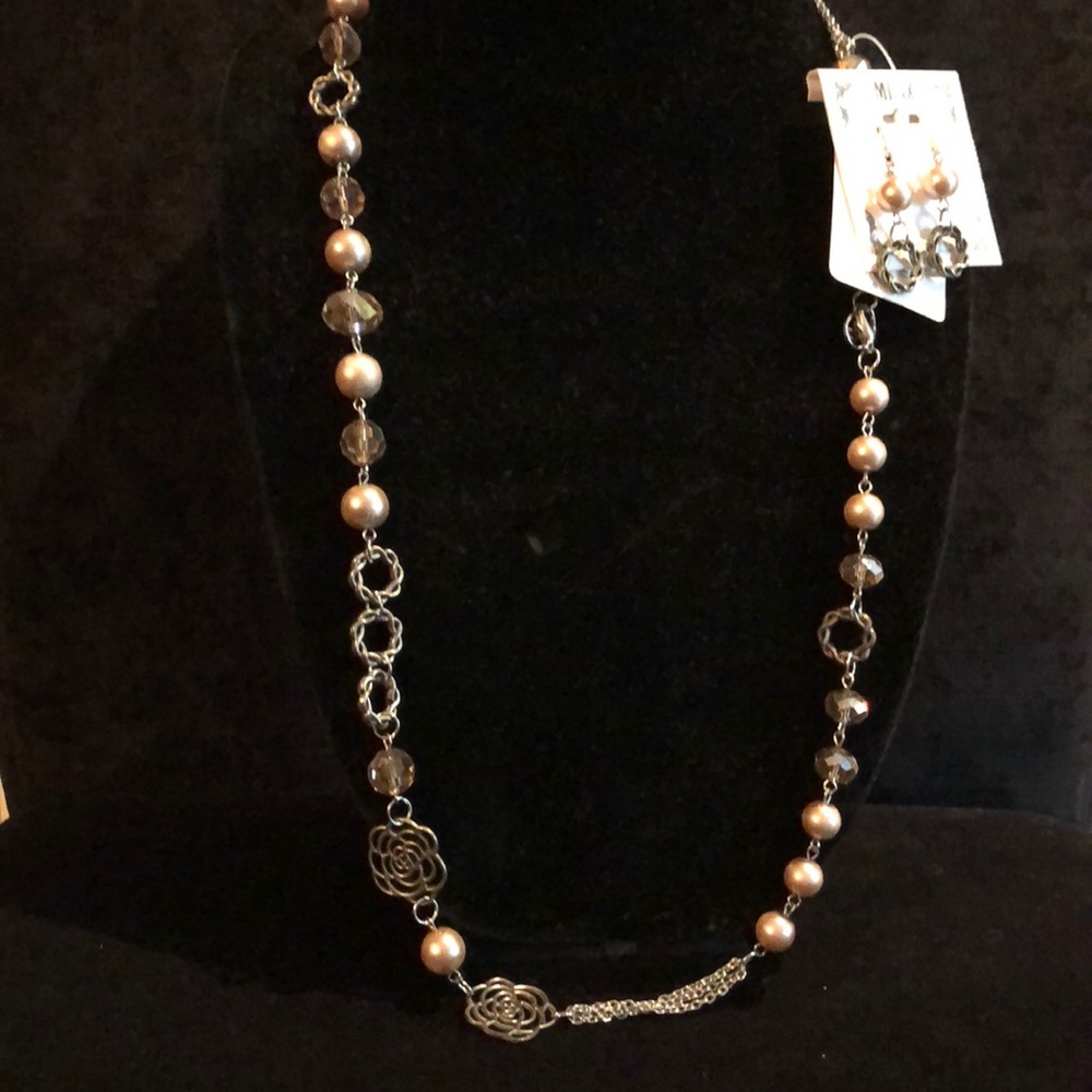 Shelley Line Necklace and Earrings